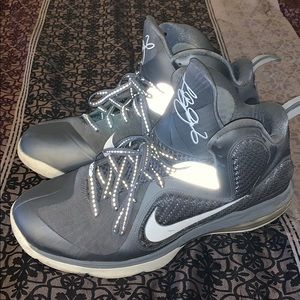 Lebron 9